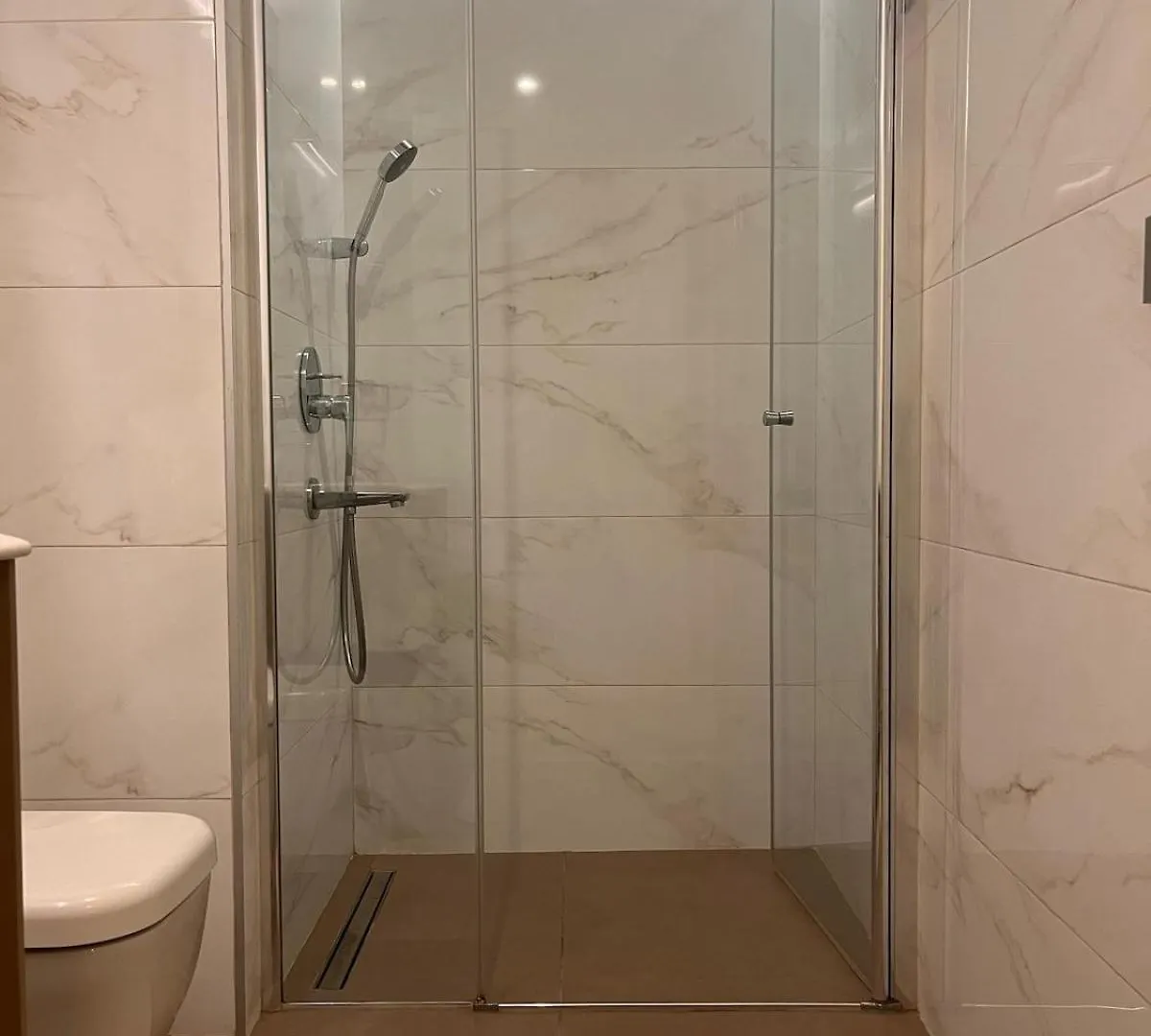 Modern Accommodation Near Taksim 이스탄불 아파트
